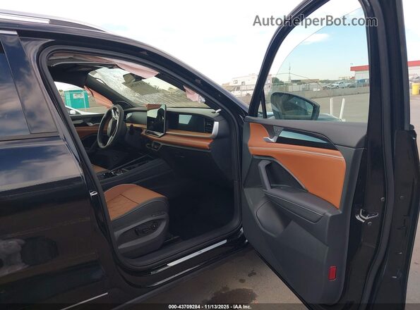 3VVLR7RMXSM055154 2025 VOLKSWAGEN TIGUAN Black Սալոնի դիմացի տեսք