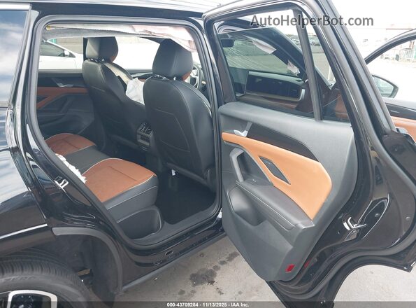 3VVLR7RMXSM055154 2025 VOLKSWAGEN TIGUAN Black VIN կոդի պիտակի տեսք