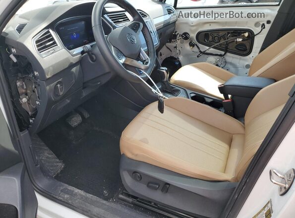 3VVMB7AX8PM024149 2023 VOLKSWAGEN TIGUAN White Սալոնի դիմացի տեսք