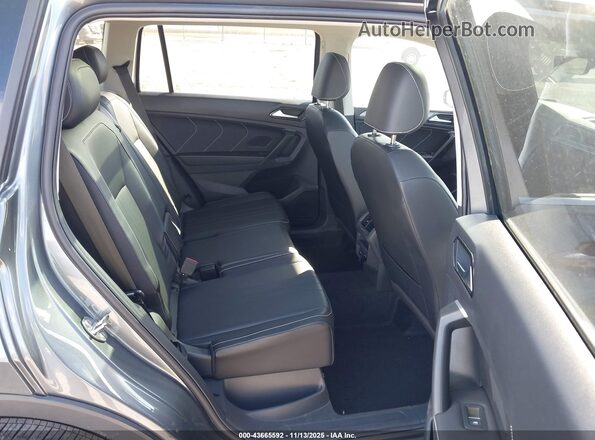 3VVMB7AX9RM063772 2024 VOLKSWAGEN TIGUAN Gray Вид наклейки з VIN-кодом