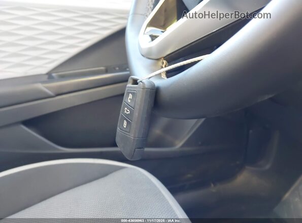 3VVMX7B2XNM033307 2022 VOLKSWAGEN TAOS Gray Vista del salpicadero