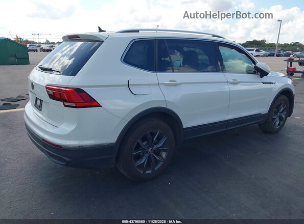 3VVNB7AX3PM126124 2023 VOLKSWAGEN TIGUAN White Trasero derecho