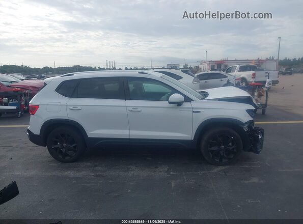 3VVSX7B20RM009367 2024 VOLKSWAGEN TAOS White სალონის 360-გრადუსიანი ხედი