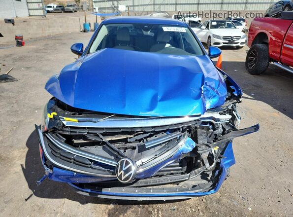 3VW5M7BU3RM046710 2024 VOLKSWAGEN JETTA Blue Widok z przodu