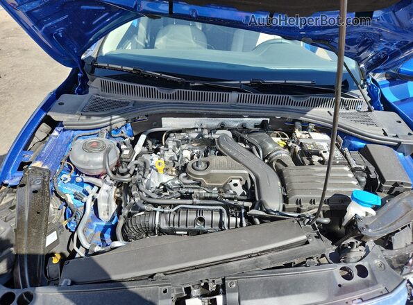 3VW5M7BU3RM046710 2024 VOLKSWAGEN JETTA Blue Widok wnętrza z tyłu