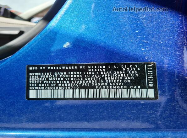 3VW5M7BU3RM046710 2024 VOLKSWAGEN JETTA Blue Widok komory silnika