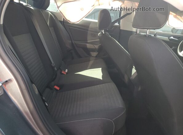 3VW5M7BU3RM093882 2024 VOLKSWAGEN JETTA Серый Вид задних сидений