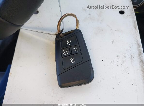 3VW7M7BU0RM046446 2024 VOLKSWAGEN JETTA White Widok deski rozdzielczej