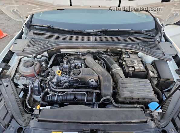 3VWBM7BU2RM036656 2024 VOLKSWAGEN JETTA White Widok wnętrza z tyłu