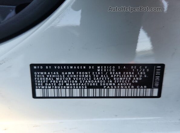 3VWBM7BU2RM036656 2024 VOLKSWAGEN JETTA White Widok komory silnika