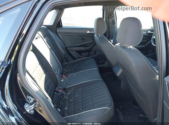 3VWBM7BU9RM085546 2024 VOLKSWAGEN JETTA Black Widok naklejki z numerem VIN