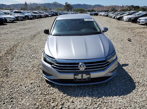 3VWC57BU5MM034099 2021 VOLKSWAGEN JETTA Silver წინა ხედი