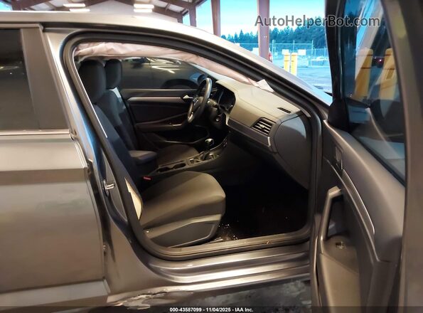 3VWC57BU9MM090112 2021 VOLKSWAGEN JETTA Gray Widok wnętrza z przodu