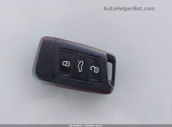3VWEM7BU1NM010332 2022 VOLKSWAGEN JETTA Silver Vista del salpicadero