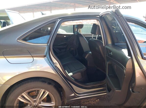 3VWEM7BU1NM010332 2022 VOLKSWAGEN JETTA Silver Vista de la etiqueta del VIN
