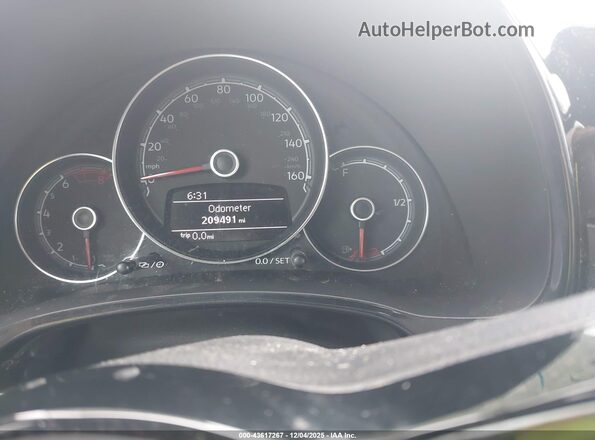 3VWF17AT2HM614188 2017 VOLKSWAGEN BEETLE White Հետևի նստատեղերի տեսք