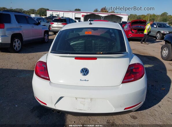 3VWF17AT3GM606907 2016 VOLKSWAGEN BEETLE White 
