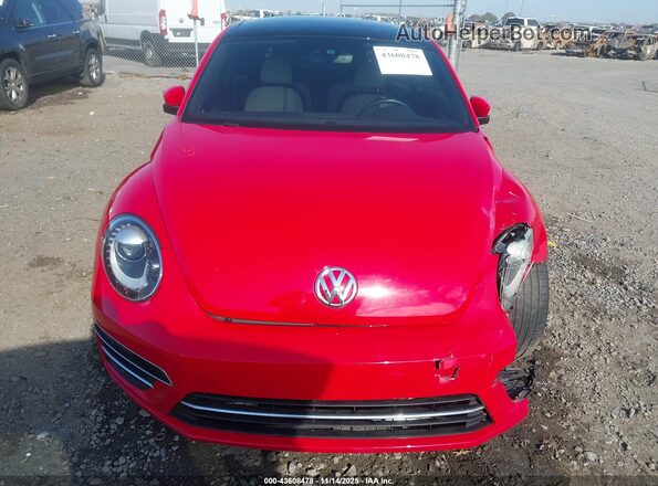 3VWFD7AT2JM704969 2018 VOLKSWAGEN BEETLE Красный Вид спереди