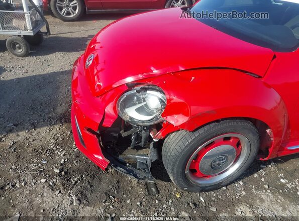 3VWFD7AT2JM704969 2018 VOLKSWAGEN BEETLE Красный 