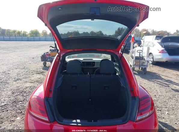 3VWFD7AT2JM704969 2018 VOLKSWAGEN BEETLE Красный 