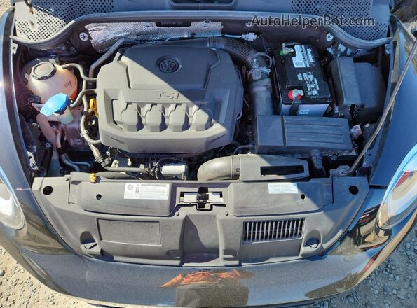 3VWFD7AT2KM713981 2019 VOLKSWAGEN BEETLE Black 