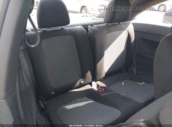 3VWFD7AT3JM709064 2018 VOLKSWAGEN BEETLE Gray VIN sticker view