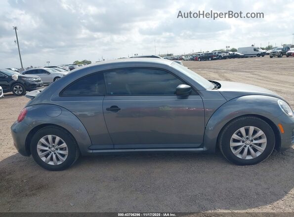 3VWFD7AT3JM709064 2018 VOLKSWAGEN BEETLE Gray Rear interior view