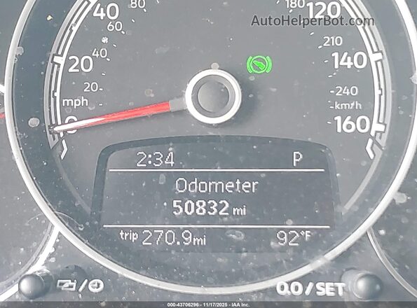 3VWFD7AT3JM709064 2018 VOLKSWAGEN BEETLE Gray 