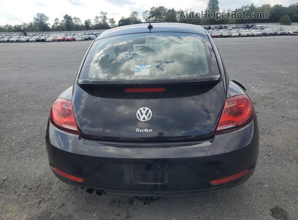 3VWFD7AT8JM714020 2018 VOLKSWAGEN BEETLE Black Widok z tyłu