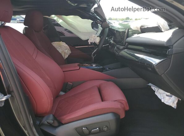 WBA43FJ02SCU34333 2025 BMW 5 SERIES White Вид панелі приладів