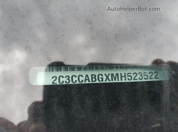 2C3CCABGXMH523522 2021 CHRYSLER 300 Black Engine compartment view