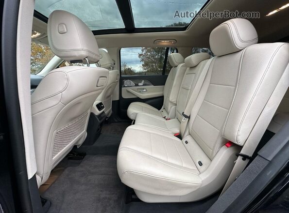 4JGFF5KE7LA079465 2020 MERCEDES-BENZ GLS Black Widok komory silnika