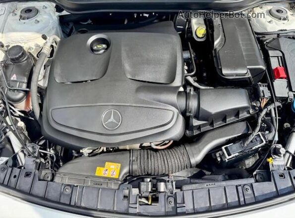 WDCTG4EB3KJ551881 2019 MERCEDES-BENZ GLA-CLASS White 