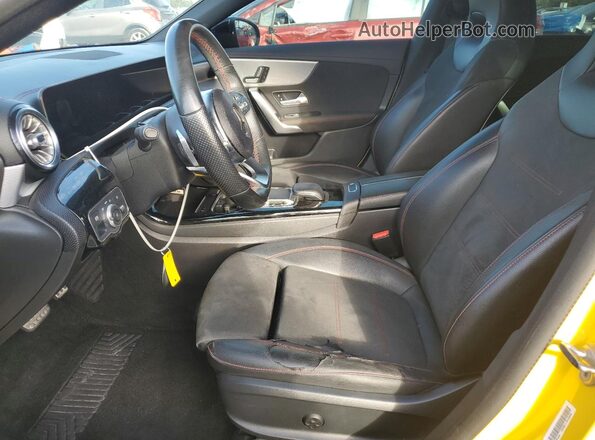 WDD5J4GB7LN068794 2020 MERCEDES-BENZ CLA-CLASS Желтый Вид панели приборов