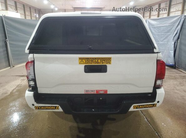 3TYRX5GNXNT046199 2022 TOYOTA TACOMA White Widok wnętrza z przodu
