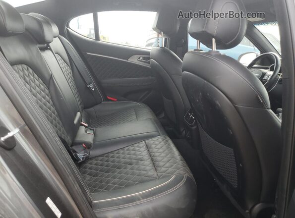 KMTG34LE9KU022936 2019 GENESIS G70 Gray Vista interior trasera