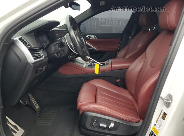 5UXCY6C00N9J28423 2022 BMW X6 White 