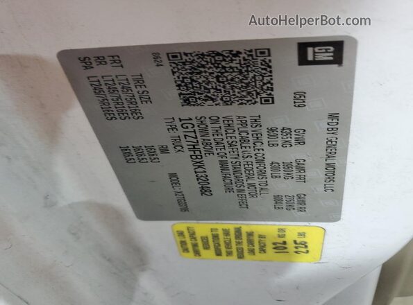 1GTZ7HFBXK1320482 2019 GMC SAVANA White 