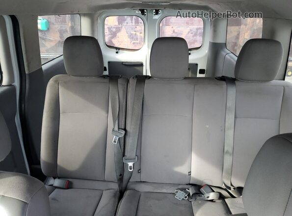 5BZBF0AA6KN852308 2019 NISSAN NV White Widok wnętrza z tyłu