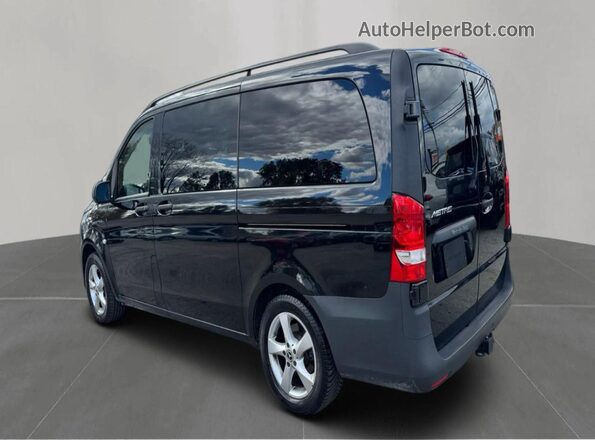 W1WV0FEY7M3863247 2021 MERCEDES-BENZ METRIS Black Front right
