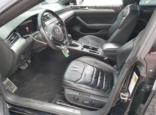WVWHR7AN2KE027010 2019 VOLKSWAGEN ARTEON Черный Вид панели приборов