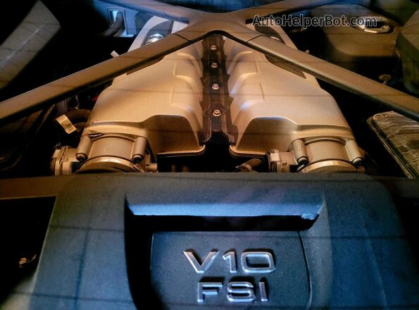 WUAKBAFX4M7901384 2021 AUDI R8 Black Vista del salpicadero