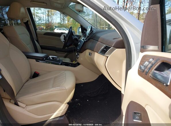 4JGDA0EBXGA742544 2016 MERCEDES-BENZ GLE 300D Silver Вид салону спереду