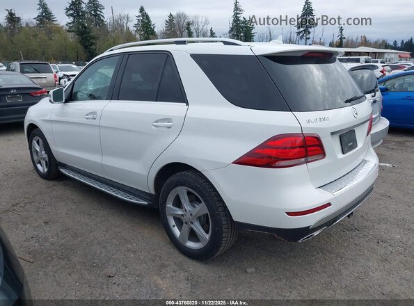 4JGDA5HB4GA808045 2016 MERCEDES-BENZ GLA-CLASS White Tył lewy