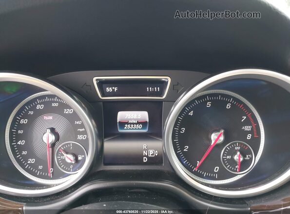 4JGDA5HB4GA808045 2016 MERCEDES-BENZ GLA-CLASS White Widok tylnych siedzeń