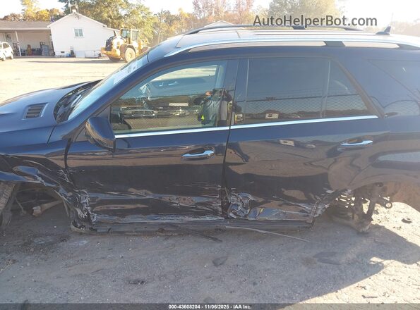 4JGDA5HB7JB024069 2018 MERCEDES-BENZ GLE 350 Dark Blue 360 interior view