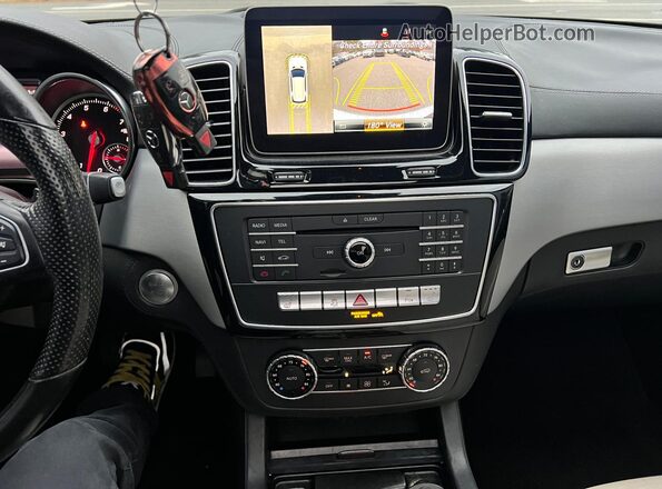 4JGDA5JBXJB163946 2018 MERCEDES-BENZ GLE Белый Вид задних сидений