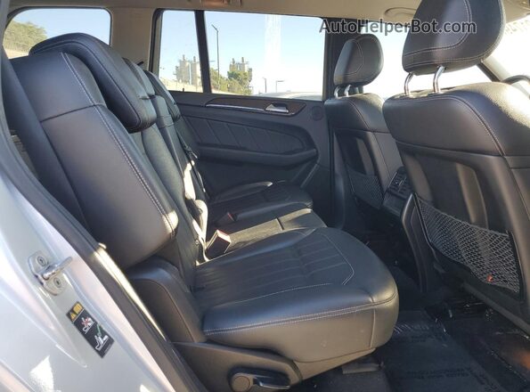4JGDF6EE0GA640829 2016 MERCEDES-BENZ GL-CLASS Silver Вид задньої частини салону