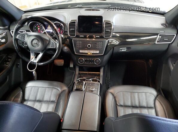 4JGDF6EE0HA830406 2017 MERCEDES-BENZ GLS Серый Вид панели приборов