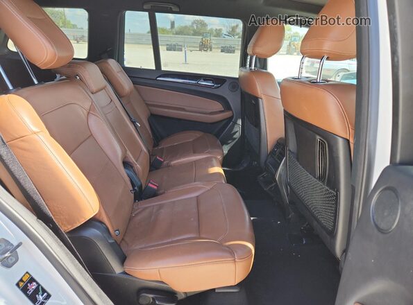 4JGDF6EE0KB224394 2019 MERCEDES-BENZ GLS White Вид задньої частини салону